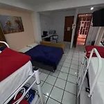 Kahlo Habitacion#1